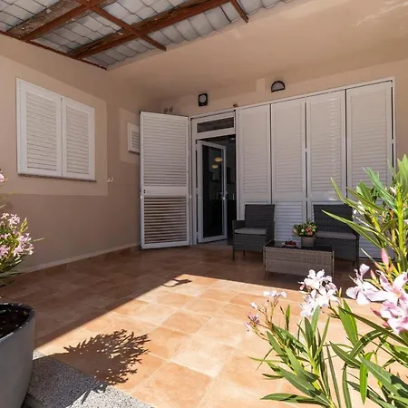 Apartamento Duffys Zadar