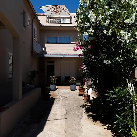 Duffys Appartement Zadar